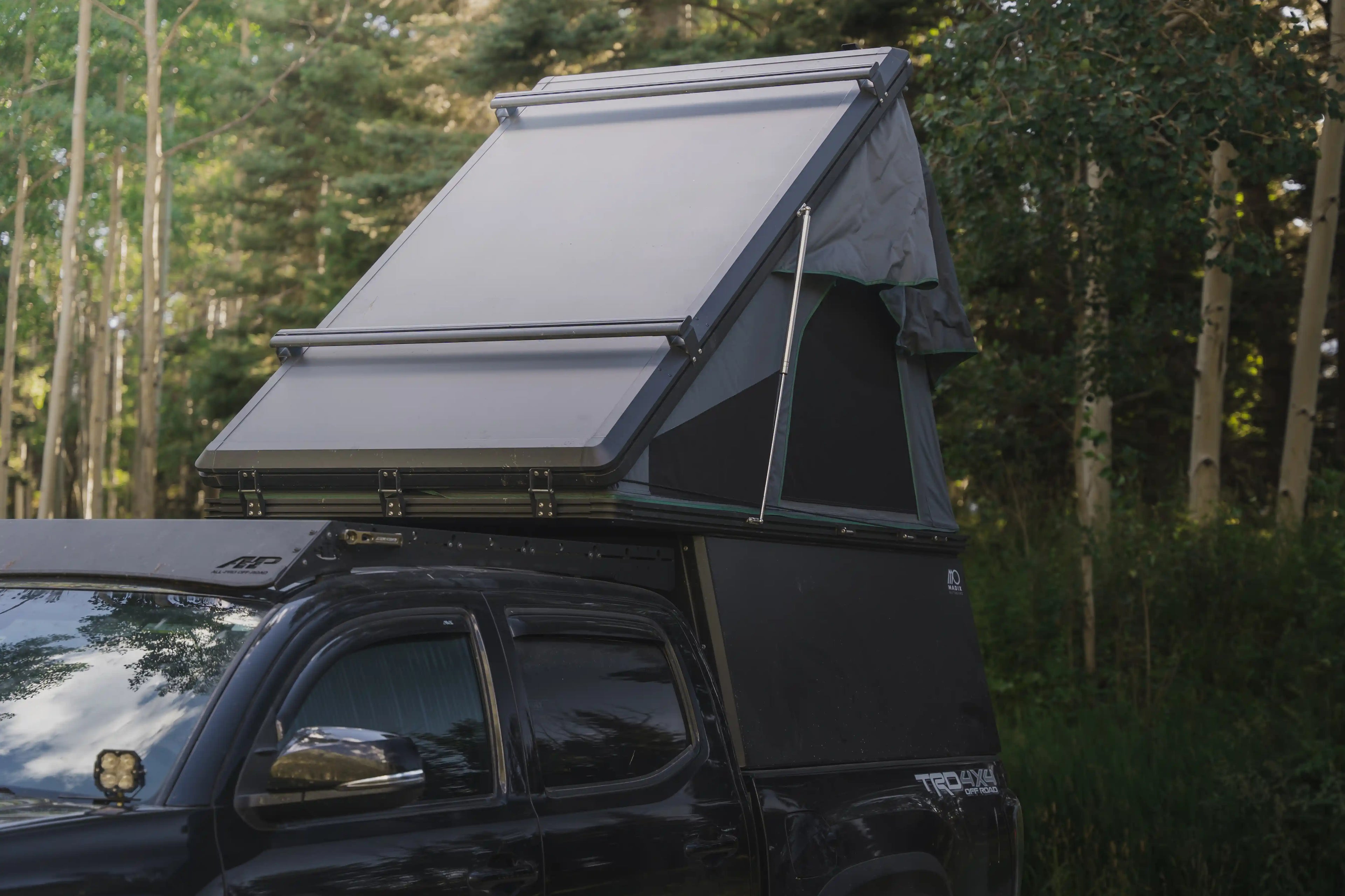 Madix drift aluminum truck camper on Toyota Tacoma